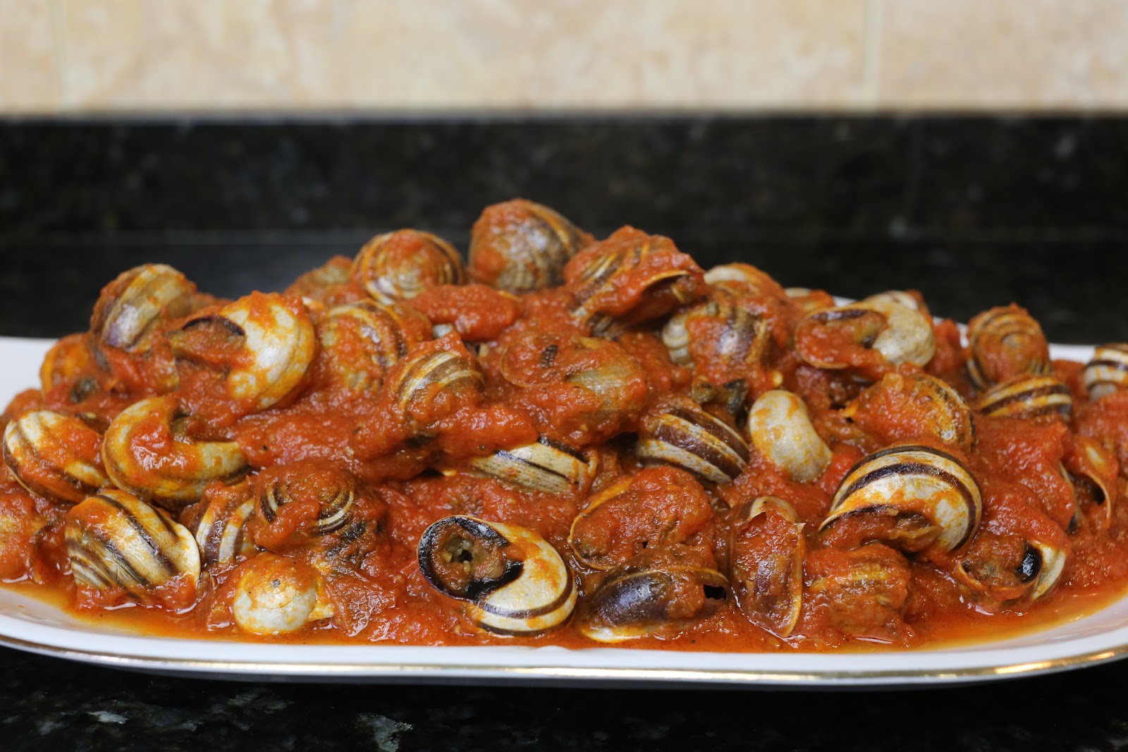 cabrillas con tomate