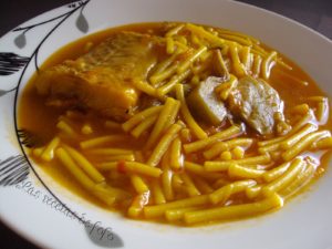 cazuela de fideos de bacalao..