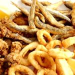 pescado-frito-a-la-andaluza-o-pescaito-frito
