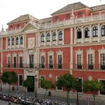 fachada-sede-fundacion-cajasol-sevilla-plaza-san-francisco-3-1080x675