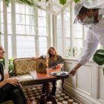 underneath-veil-bartenders-will-also-be-wearing-masks-1969573[1]